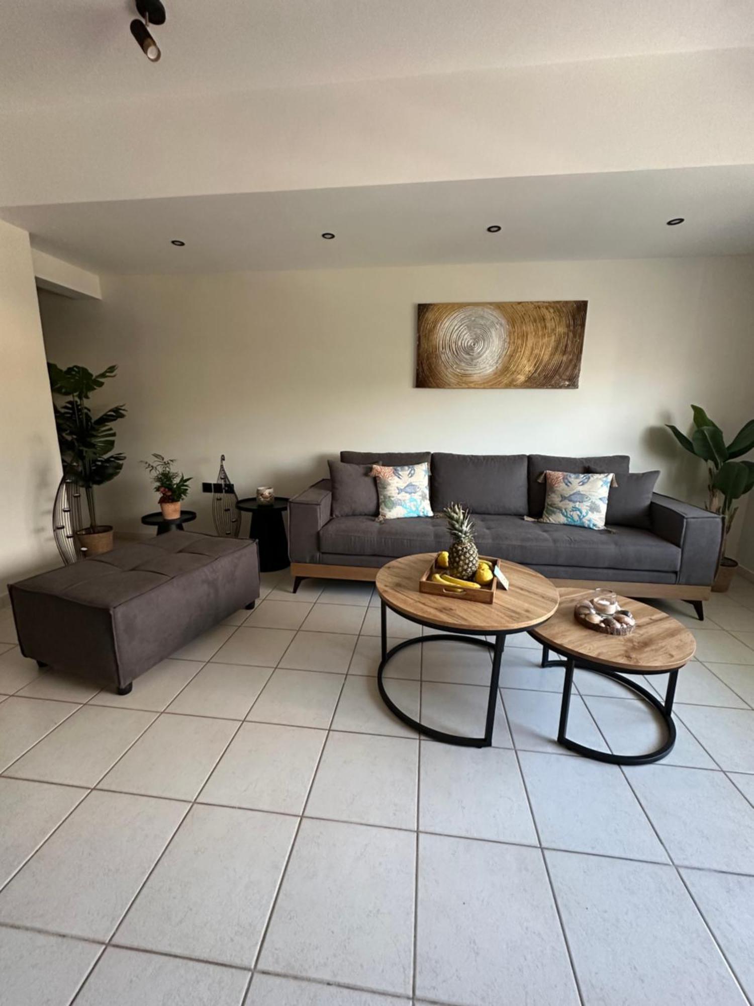 Sitia Beach Apartment Appartement